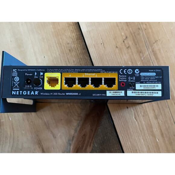 Netgear N300 300 Mbps 4-Port Wireless N Router (WNR2000) - untested - Picture 2 of 3